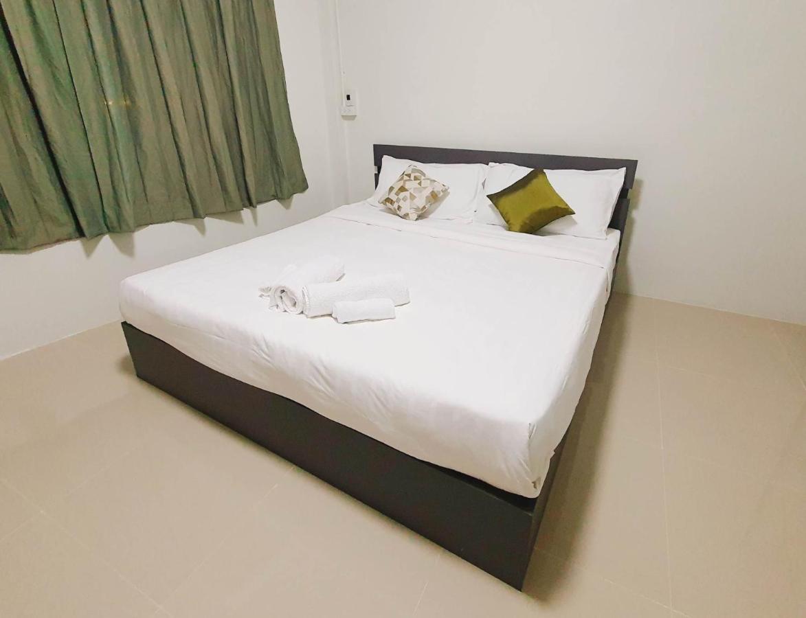 Phakdee Place Chanthaburi Exterior photo