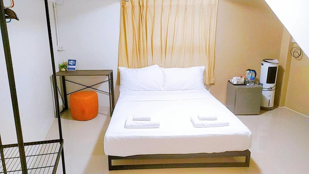 Phakdee Place Chanthaburi Room photo
